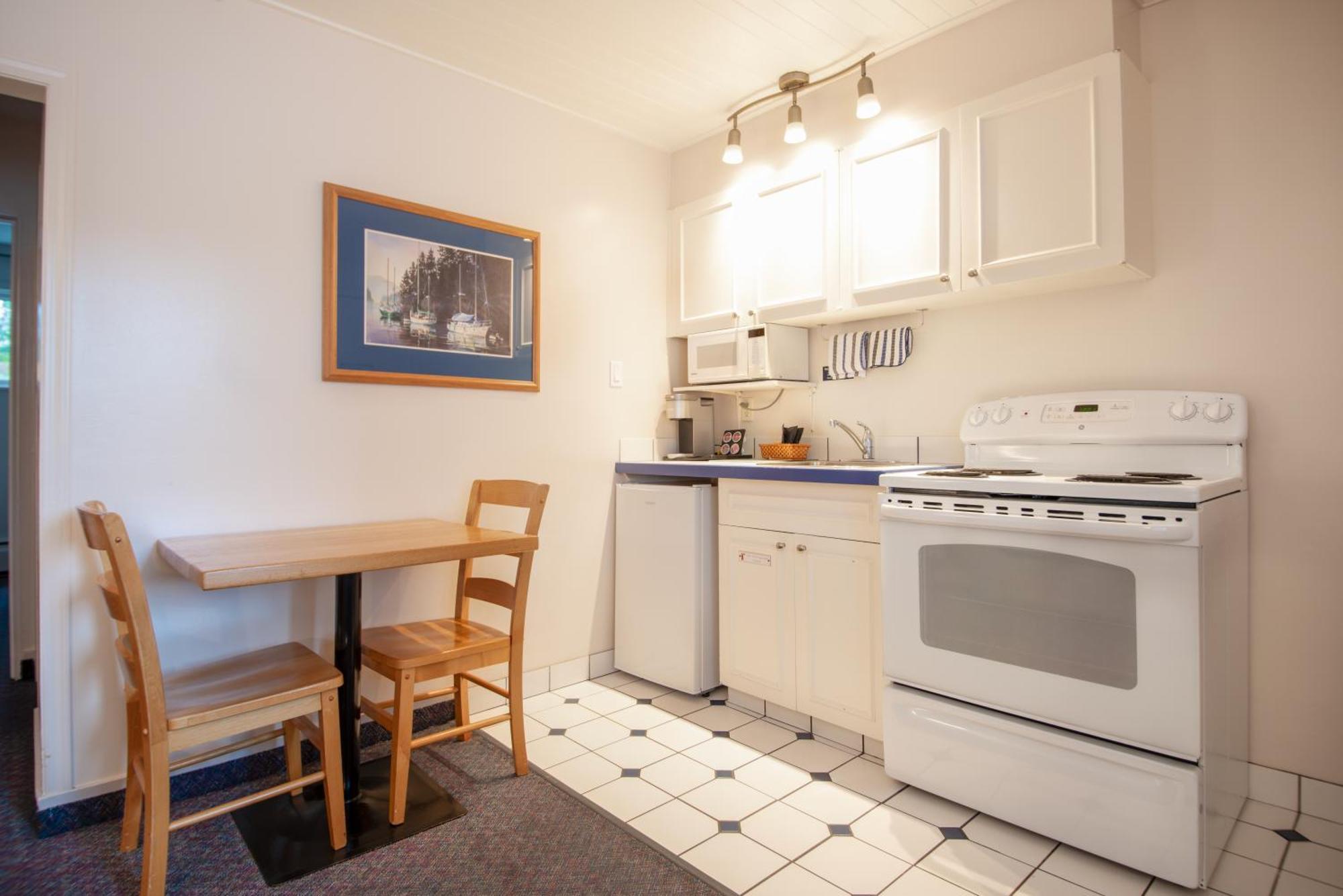Buccaneer Inn Nanaimo Phòng bức ảnh