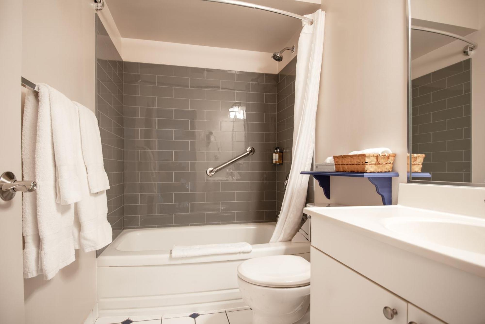 Buccaneer Inn Nanaimo Phòng bức ảnh