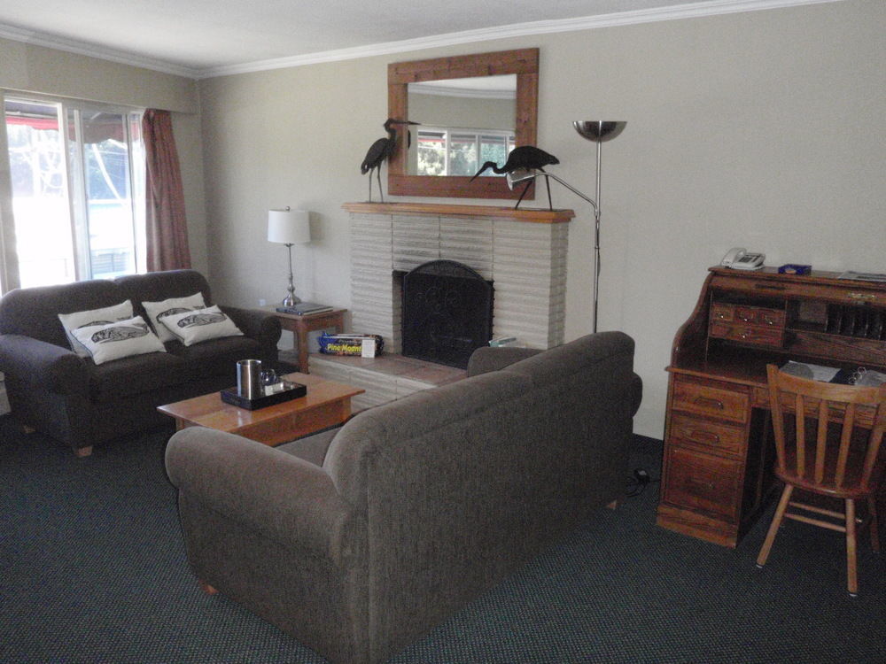 Buccaneer Inn Nanaimo Ngoại thất bức ảnh